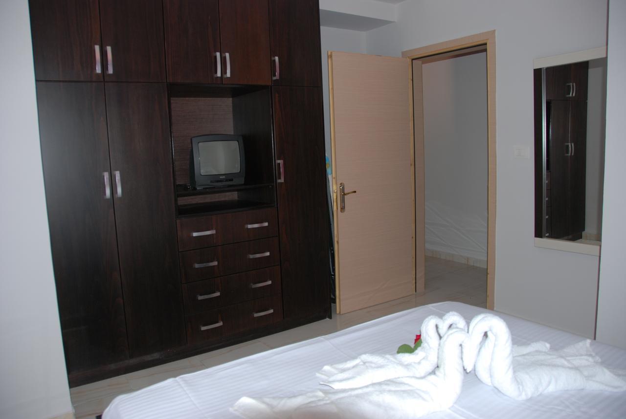 Olive Tree Apartment Sarande Exterior photo